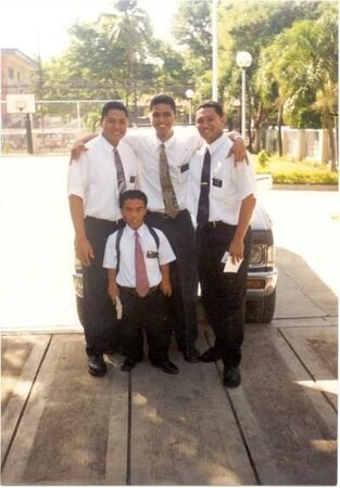 Elder Tulua, Myself, Elder Hunt and a Stake Missionary
Kenmark  Asuao
19 Nov 2006