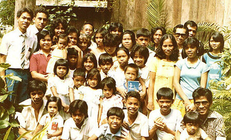 10th June 1984  First Home Sacrement meeting. Ayala. Ayala is about 30mins out from Zamboanga.
Andre'  Mariner
28 Jan 2005