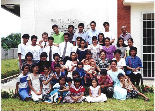 Bayto Chapel & Members - April 1999
Elder Beck is pictured third from the left, second row. 

Other Names Unknown.  If you can help identify this photo, please contact the webmaster.
Grant McChesney
19 Aug 2001