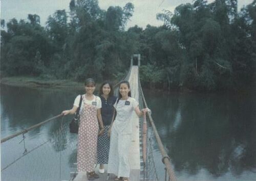 with Sister Delloso and Sister Mansit
Marijo Snook Nolasco
02 Sep 2001