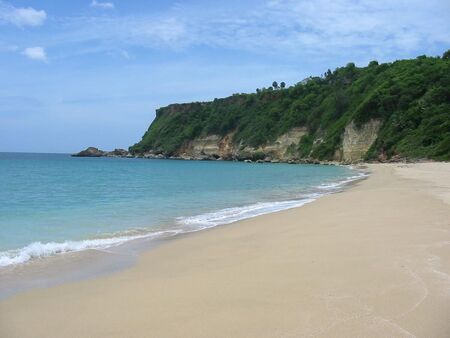 This beach in Aguadilla is absolutely gorgeous and yet very few people ever go there.
Jason Everett Hunter
28 Jun 2004