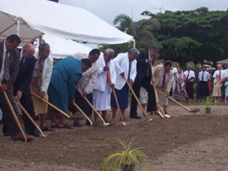 New Temple groundbreaking 2
Aleni Saulo Fuatimau
06 Jul 2004