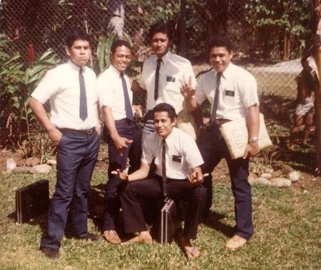 The Elders pose for a pic!  Do you know me?
Taylor and Sister Mataniu  Fonoimoana
11 Jan 2009