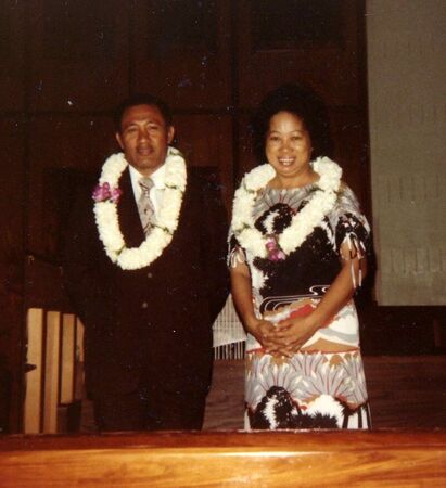 President Lueli and Sister Alvina Te'o
Taylor and Sister Mataniu  Fonoimoana
11 Jan 2009