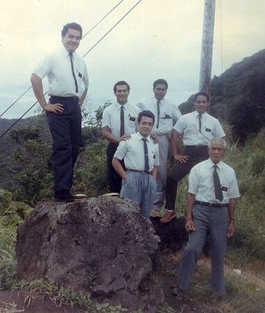 Elders Crichton, Key, Eteru, Leau, Fonoimoana,and Jessop over the mountains of Afono
Taylor and Sister Mataniu  Fonoimoana
08 Mar 2009