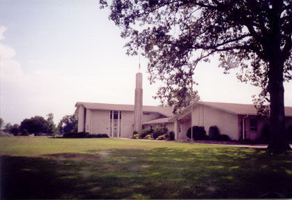 This is the Sumter LDS Chapel, located on south hwy. 15.
Gary Rogers
16 Mar 2003