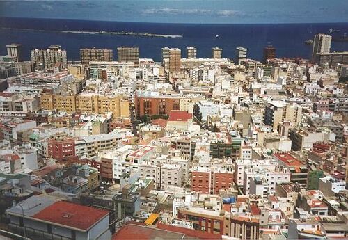 Also taken from the Pink Pallace in Las Palmas, GC
Dave E. Hibbert
07 Apr 2003