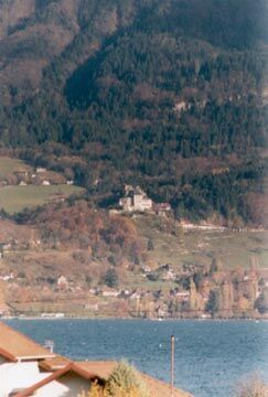 chateau on eastern shore of lac d'annecy
Timothy  Chadwick
01 Dec 2003