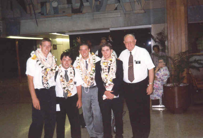 Elder Uwazny, Thibault, Mortensen, Bennett
at the airport saying goodbye with President Anderson.
David Andrew Uwazny
04 Nov 2002