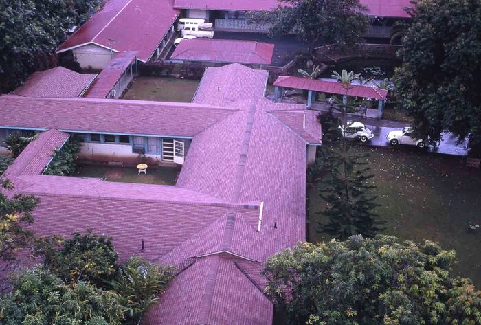 I got this slide from Lyle Parker a while back.
It is the view from the old Fariipiti Steeple.
Jim  Shutts
17 Feb 2008