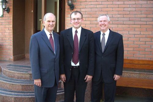 I had privilege to be His interpreter
Pavel V Korenkov
25 Oct 2005