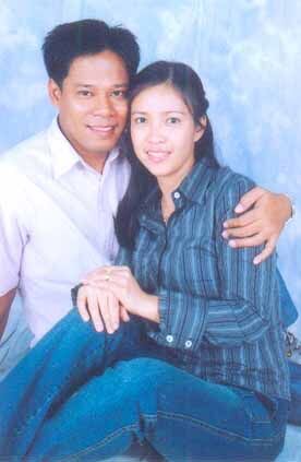 happy to be engaged.....:)
Maria Debbie Yu Bautista
15 Sep 2005