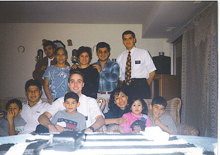 MEMBERS WERE SO GOOD IN FRIENDSHIPING  
OUR ENVESTIGADORES LOS HERNANDEZ
Adalberto  Mariscal
16 Nov 2003