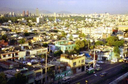 Mexico City as seen from the American Hospital.
Tim Riker
24 Feb 2004